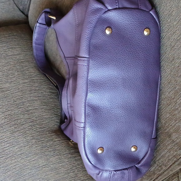 Tignanello plum leather shoulder bag - Picture 4 of 5